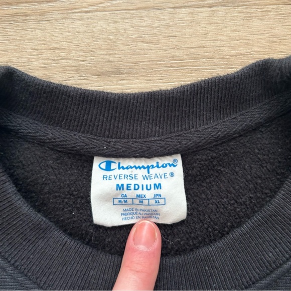 champion sweatshirt - Picture 4 of 4